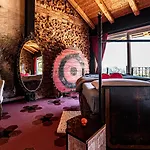 Con Vista Panoramica E Restaurant - Pet Friendly Nel Monferrato Cortandone