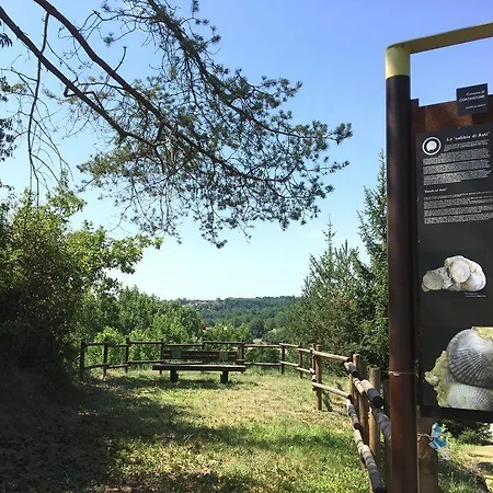 Con Vista Panoramica E Restaurant - Pet Friendly Nel Monferrato Cortandone