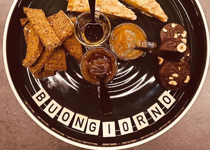 Oda ve Kahvaltı Con Vista Panoramica E Restaurant - Pet Friendly Nel Monferrato