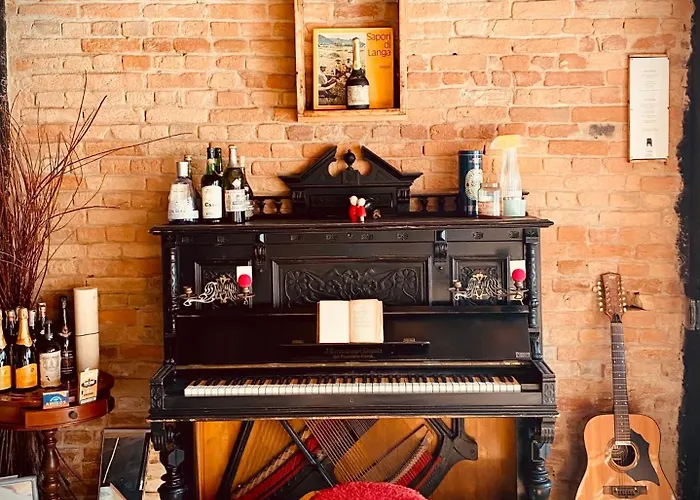 Con Vista Panoramica E Restaurant - Pet Friendly Nel Monferrato Oda ve Kahvaltı Cortandone